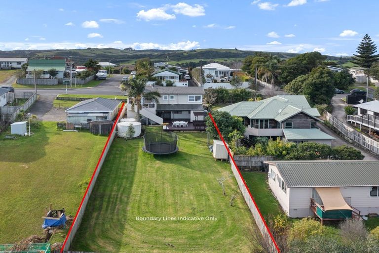 Photo of property in 41 Shakespear Road, Army Bay, Whangaparaoa, 0930