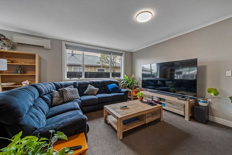 Photo of property in 251 Hills Road, Mairehau, Christchurch, 8013