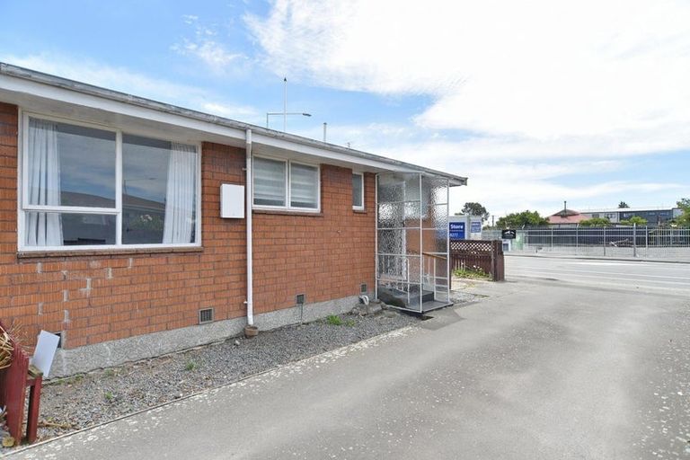 Photo of property in 1/430 Ferry Road, Woolston, Christchurch, 8023