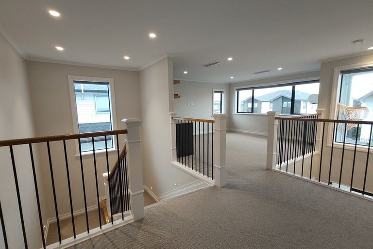 Photo of property in 3 Habitat Place, Hobsonville, Auckland, 0616