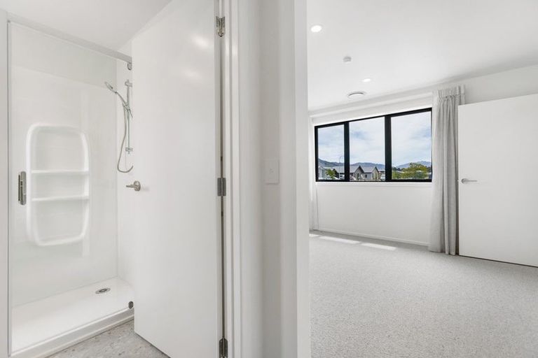 Photo of property in 159 Burdon Loop, Lake Hawea, 9382