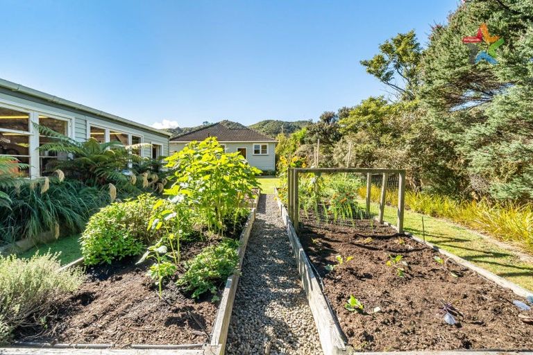 Photo of property in 126 Kowhai Street, Naenae, Lower Hutt, 5011
