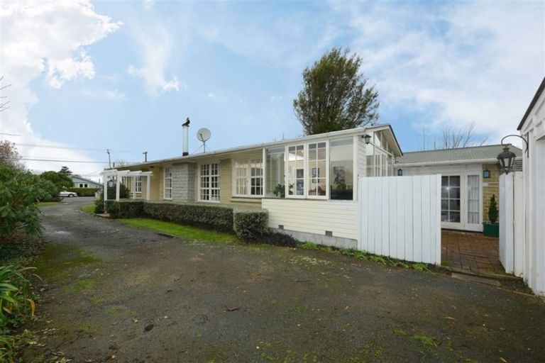 Photo of property in 44 Steadman Road, Broomfield, Christchurch, 8042
