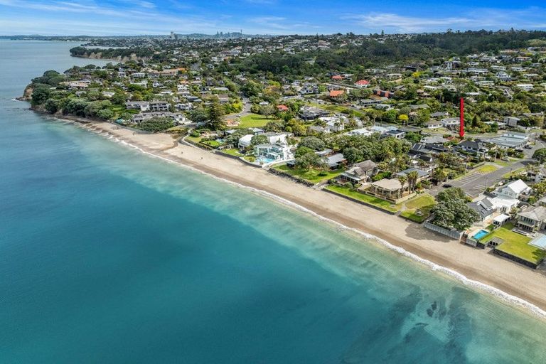 Photo of property in 319 Beach Road, Campbells Bay, Auckland, 0630