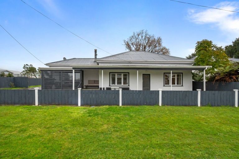 Photo of property in 29 Tokomaru Road, Tokomaru, Palmerston North, 4474