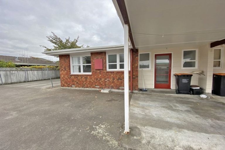 Photo of property in 676 Main Street, Palmerston North, 4414