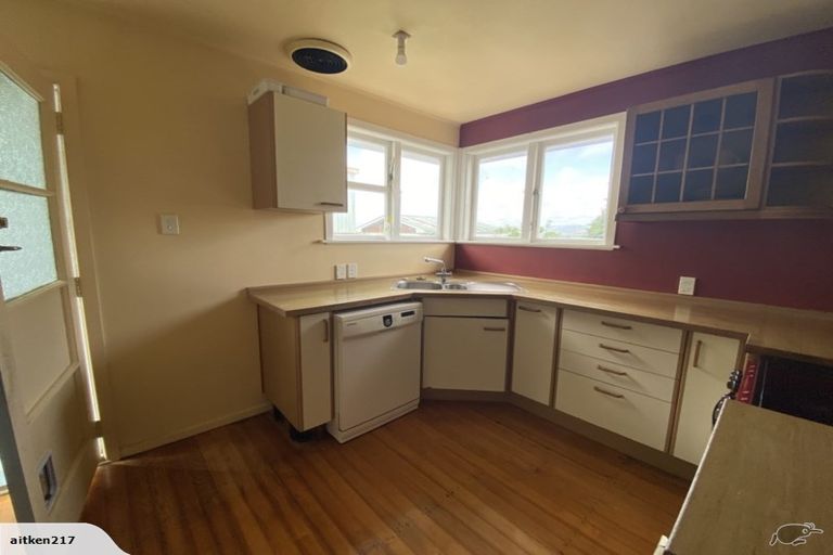 Photo of property in 11 Waiho Terrace, Elsdon, Porirua, 5022
