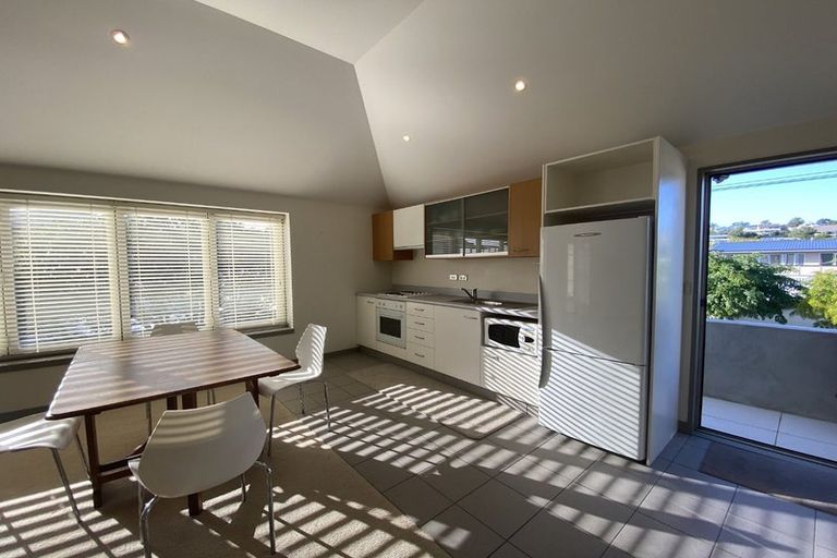 Photo of property in 97 The Esplanade, Manly, Whangaparaoa, 0930