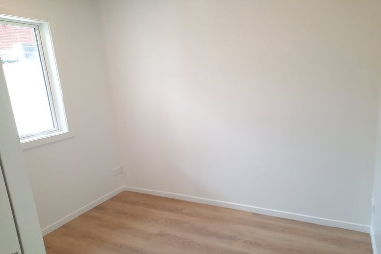 Photo of property in 5b Rosebank Road, Avondale, Auckland, 1026