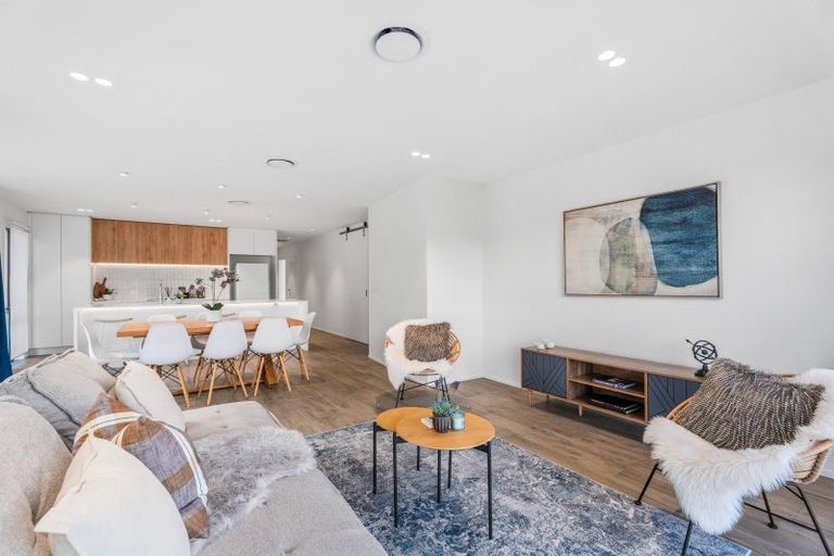 Photo of property in 53 Longview Drive, Lake Hawea, 9382