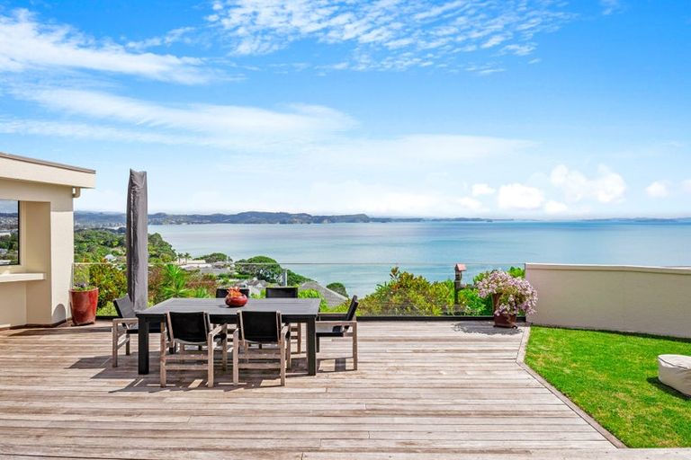 Photo of property in 32 Vipond Road, Stanmore Bay, Whangaparaoa, 0932