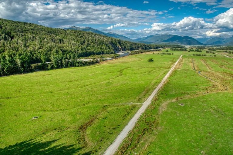 Photo of property in 1297 Haupiri Road, Haupiri, Dobson, 7872