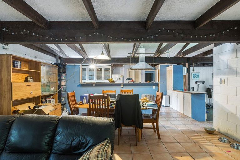 Photo of property in 19 Tainui Road, Titirangi, Auckland, 0604