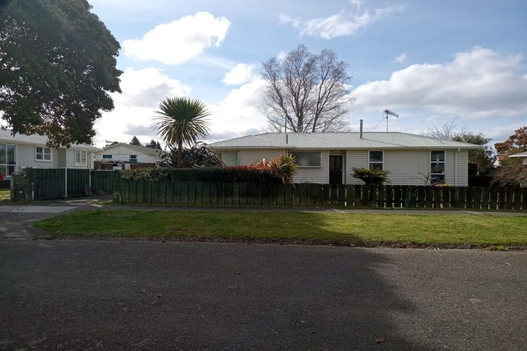 Photo of property in 12 Mawake Place, Turangi, 3334