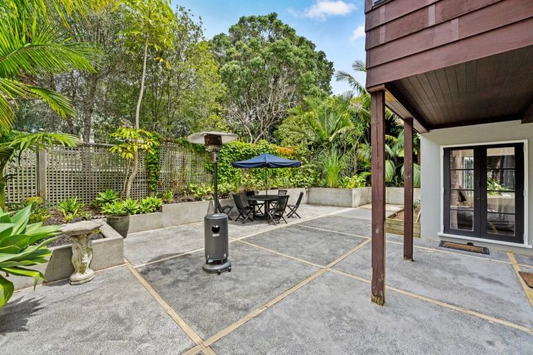 Photo of property in 46 Hinemoa Street, Birkenhead, Auckland, 0626