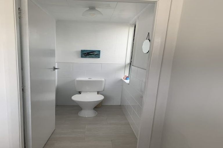 Photo of property in 69 Domett Street, Opunake, 4616