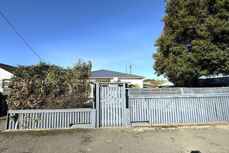 Photo of property in 105 Clyde Street, Balclutha, 9230