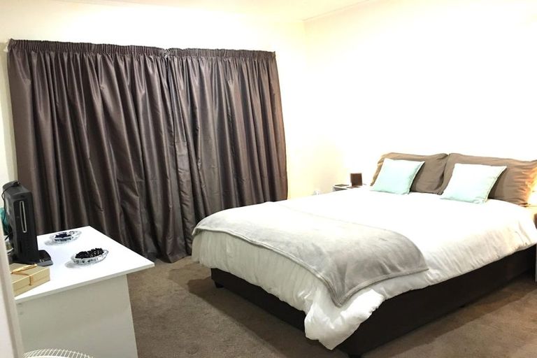 Photo of property in 13 Ervine Place, Bucklands Beach, Auckland, 2014