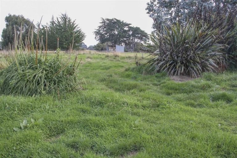 Photo of property in 17 Settlement Road, Papatotara, Tuatapere, 9691