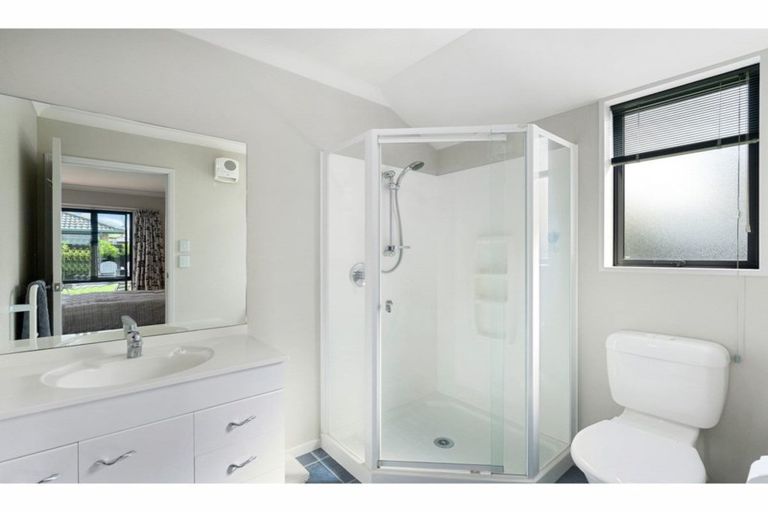 Photo of property in 124 William Brittan Avenue, Halswell, Christchurch, 8025