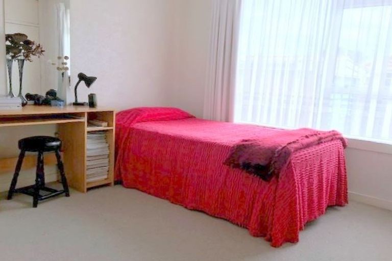 Photo of property in 24 Mowbray Street, Watlington, Timaru, 7910