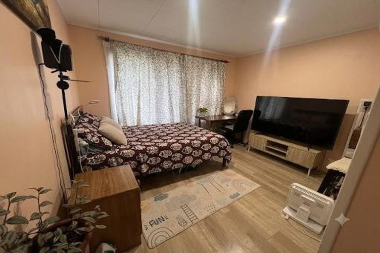 Photo of property in 3/29 James Laurie Street, Henderson, Auckland, 0612