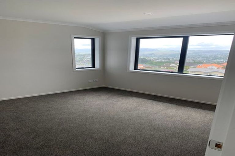 Photo of property in 9 Comber Place, Johnsonville, Wellington, 6037