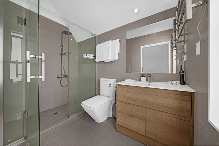 Photo of property in 4 Manahau Lane, Flat Bush, Auckland, 2019