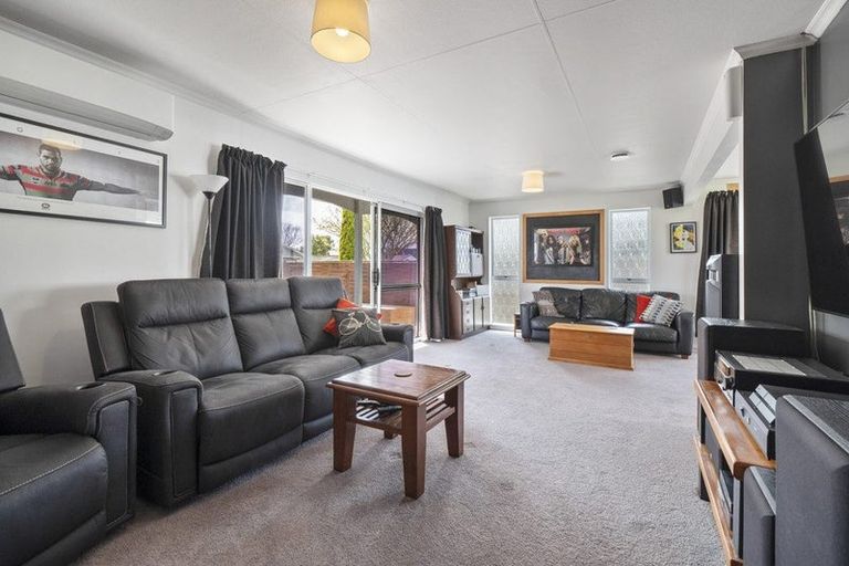 Photo of property in 7 Chadwick Place, Highbury, Palmerston North, 4412