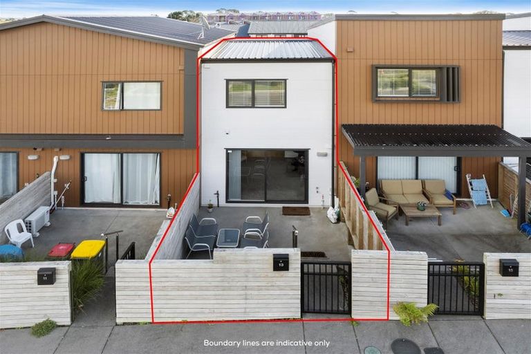 Photo of property in 10 Kiato Lane, Flat Bush, Auckland, 2019