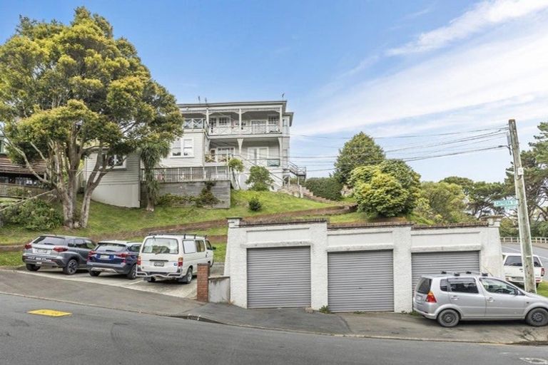 Photo of property in 2 Caprera Street, Melrose, Wellington, 6023
