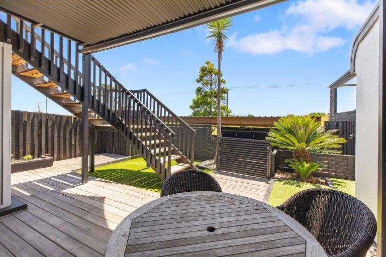 Photo of property in 728 Papamoa Beach Road, Papamoa Beach, Papamoa, 3118