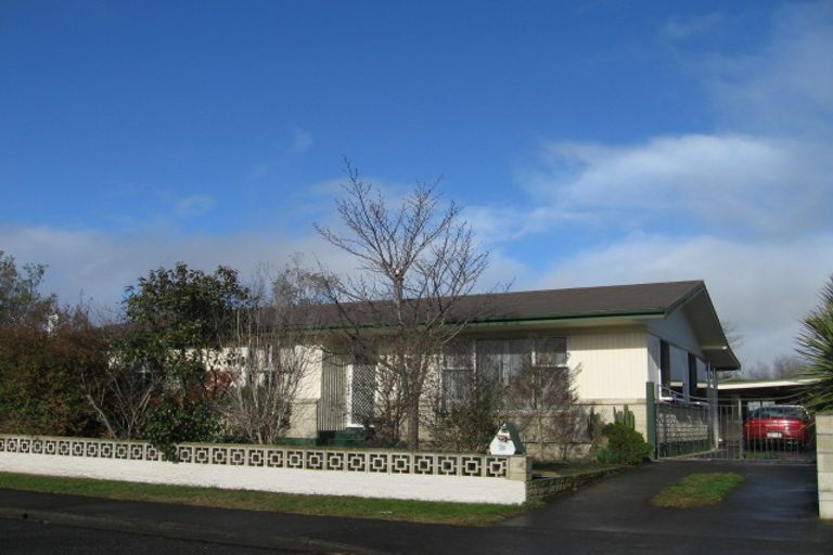 Photo of property in 25 Birkenhead Crescent, Flaxmere, Hastings, 4120