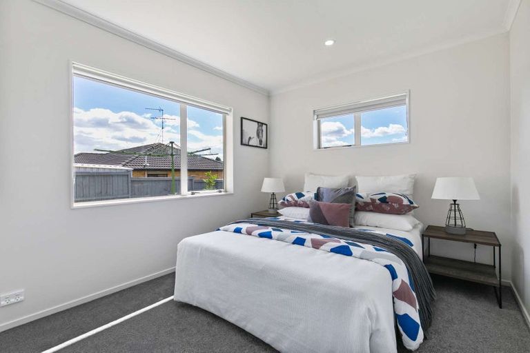 Photo of property in 66 Magic Way, Randwick Park, Auckland, 2105