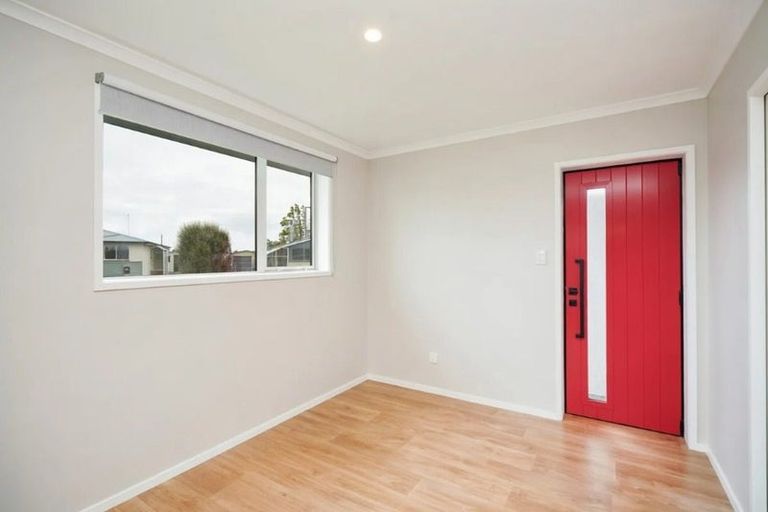 Photo of property in 8 Nevis Crescent, Grasmere, Invercargill, 9810