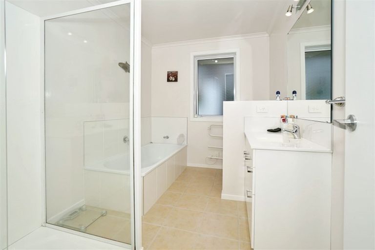 Photo of property in 23a Brookview Court, Queenwood, Hamilton, 3210