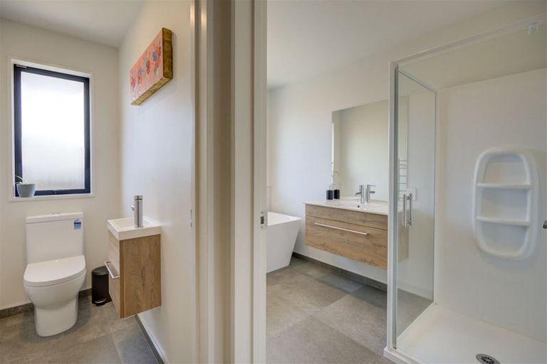 Photo of property in 6 Springbrook Close, Rangiora, 7400