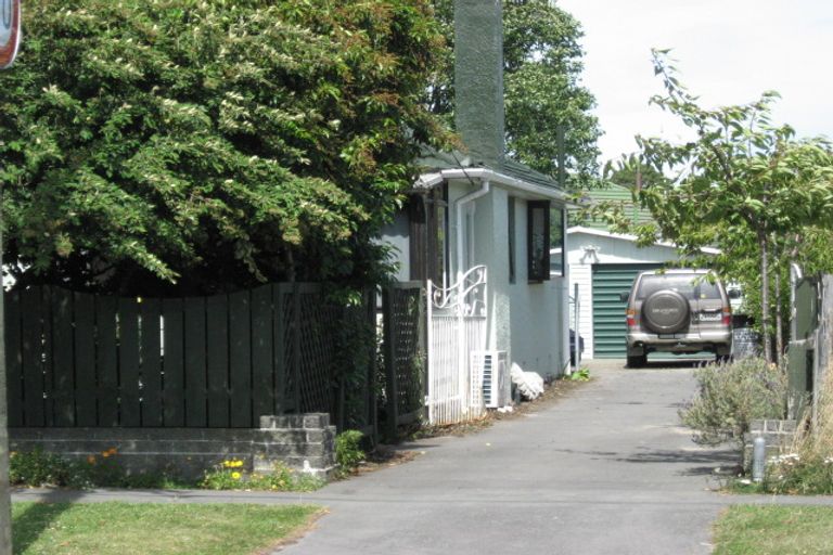 Photo of property in 8 Mcgregors Road, Bromley, Christchurch, 8062