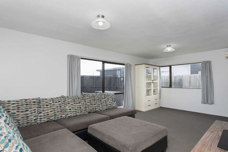 Photo of property in 1/64 Bayswater Crescent, Bromley, Christchurch, 8062