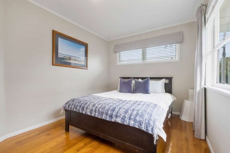Photo of property in 1/23 Levesque Street, Birkdale, Auckland, 0626