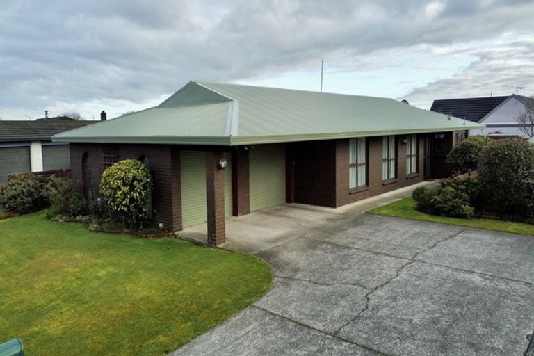 Photo of property in 24 Falcon Street, Newfield, Invercargill, 9812