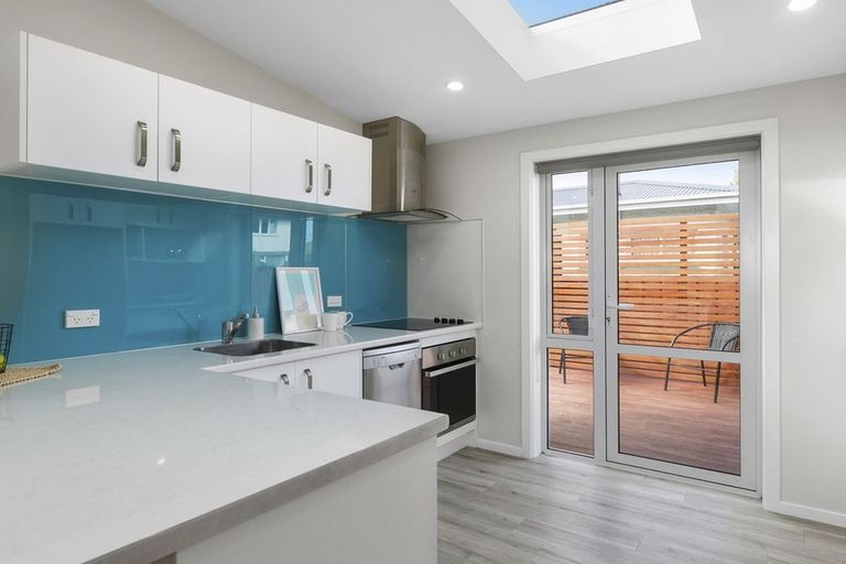 Photo of property in 7 Dick Street, South Dunedin, Dunedin, 9012