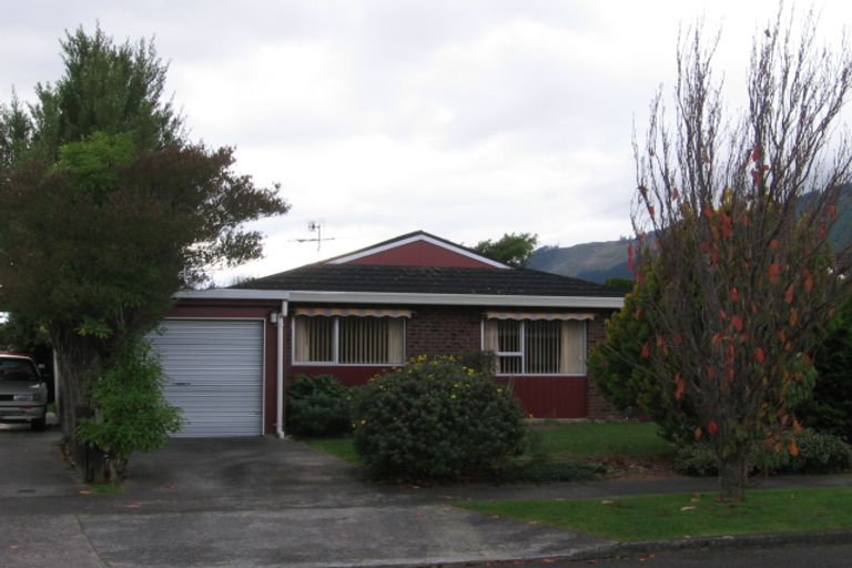 Photo of property in 44 Andrew Street, Waikanae, 5036