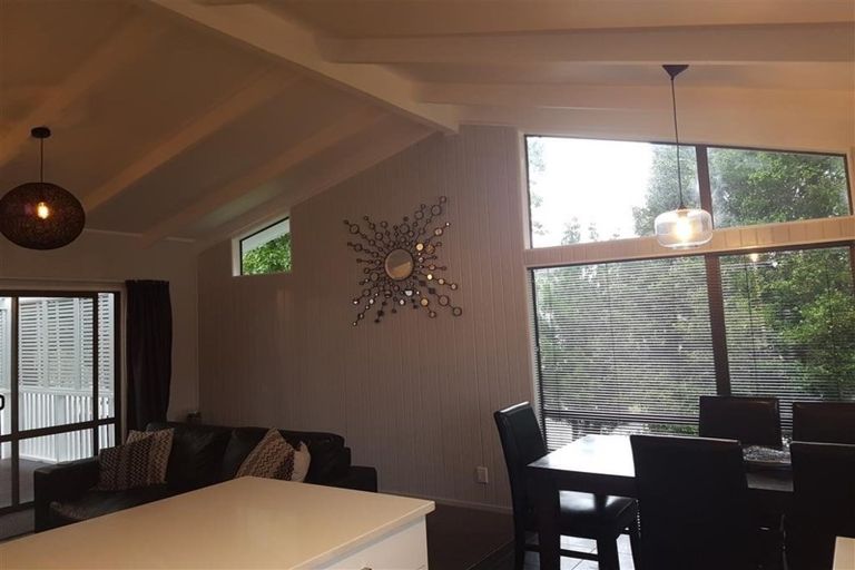 Photo of property in 4 Nearco Street, Randwick Park, Auckland, 2105