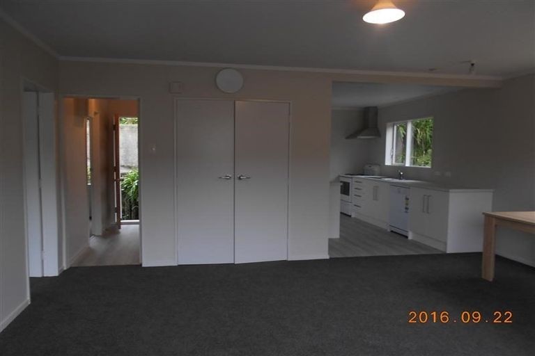 Photo of property in 13b Florio Terrace, Tawa, Wellington, 5028