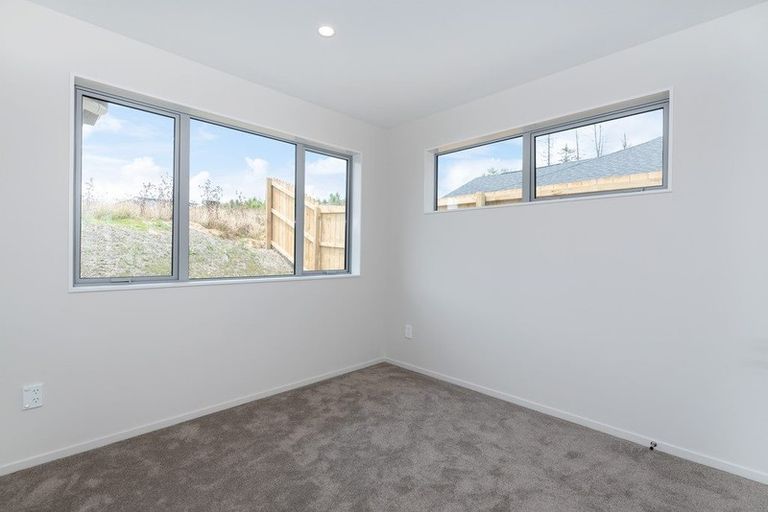 Photo of property in 5 Piccolo Court, Kumeu, 0810