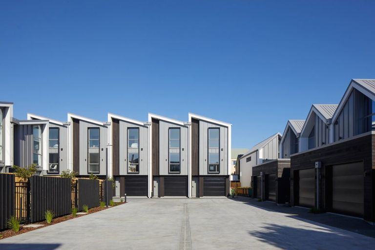 Photo of property in 2/307 Hereford Street, Christchurch Central, Christchurch, 8011