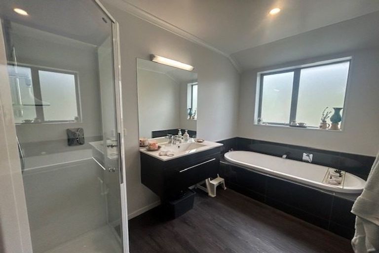 Photo of property in 15 Katania Heights, Brightwater, 7022