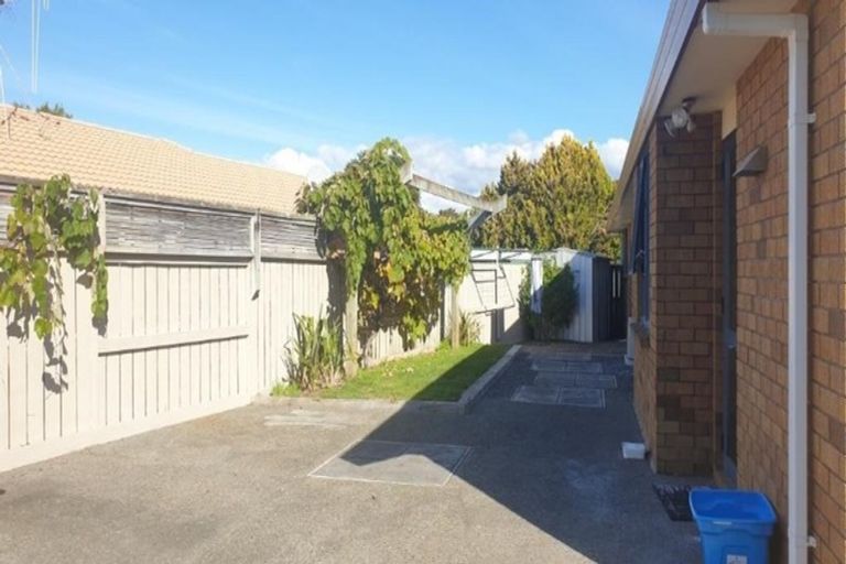 Photo of property in 6 Dalton Drive, Papamoa Beach, Papamoa, 3118