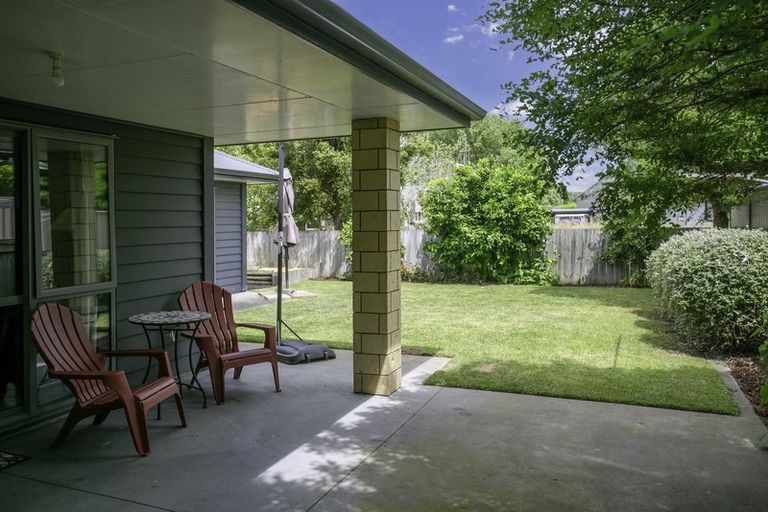 Photo of property in 35b Clare Street, Cambridge, 3434